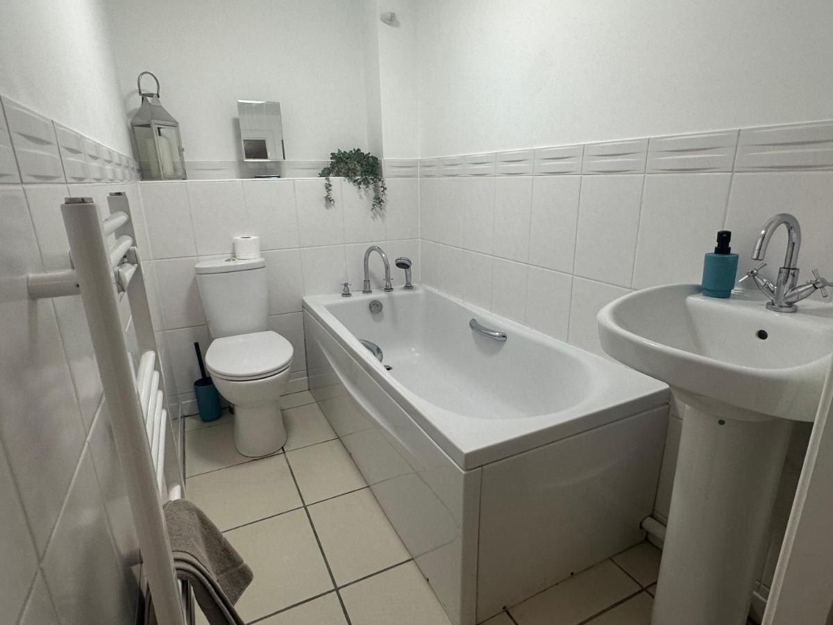 Superb 2 Bed 2 Bathroom Free Parking Дерби Экстерьер фото